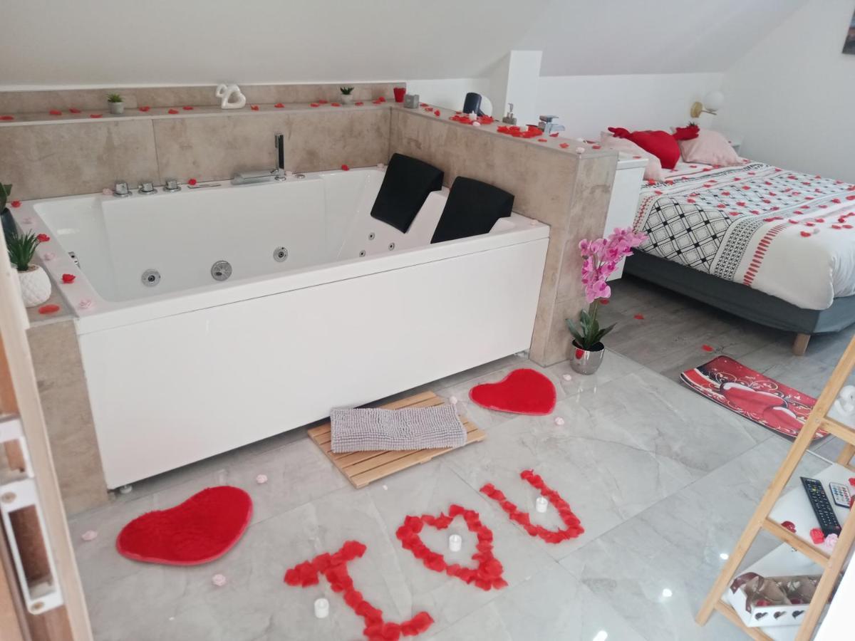 Studio Jacuzzi Au Centre Colmar Exteriér fotografie